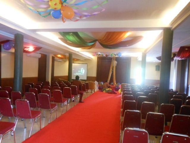 Hôtel Feodora Airport à Palembang Extérieur photo