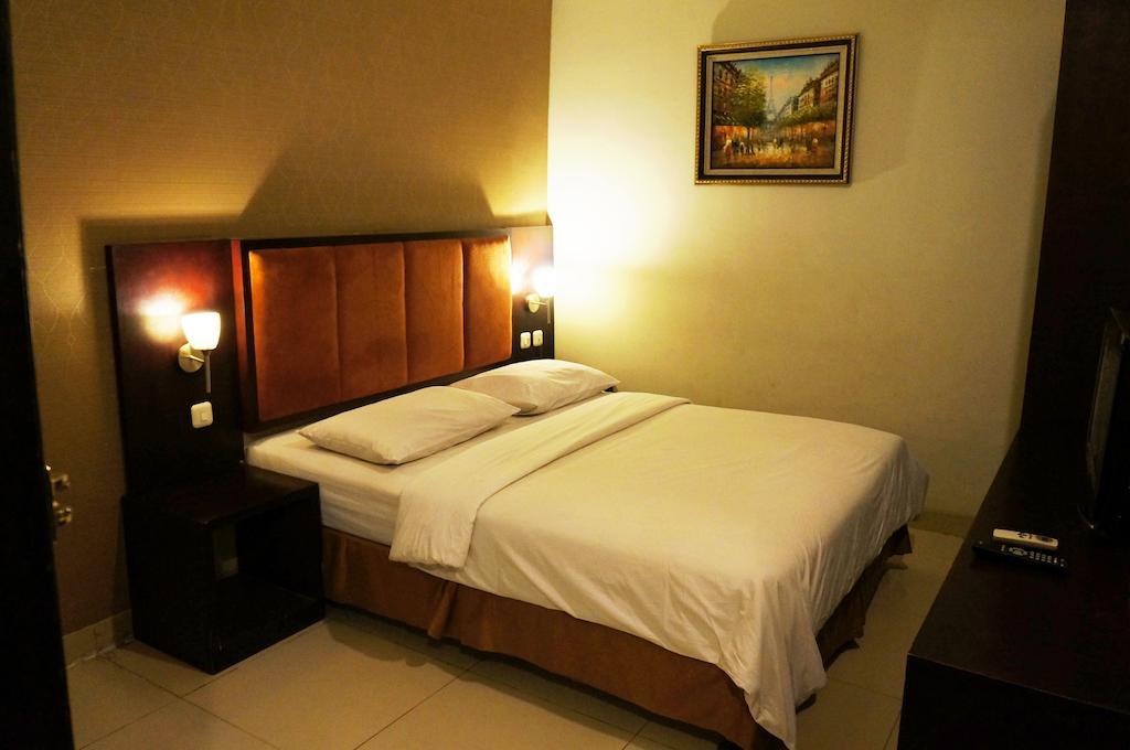 Hôtel Feodora Airport à Palembang Chambre photo